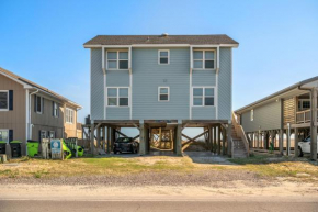 Front Row by Oak Island Accommodations